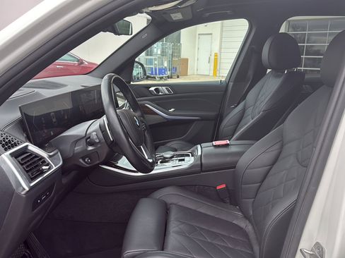 Certified 2024 BMW X5 xDrive40i w/ Premium Package image 6