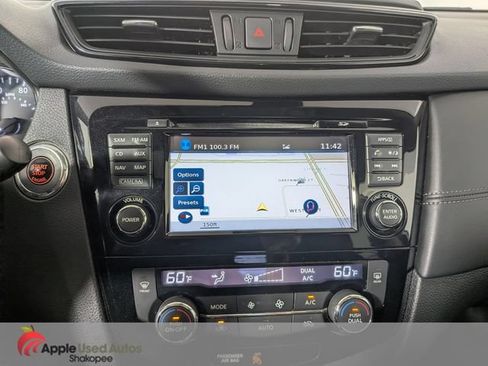 Used 2017 Nissan Rogue SL w/ SL Premium Package AWD/4WD image 21