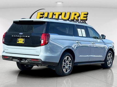 Certified 2025 Ford Expedition Max Active AWD/4WD image 3