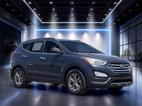 Used 2015 Hyundai Santa Fe Sport w/ Option Group 02 FWD image 2