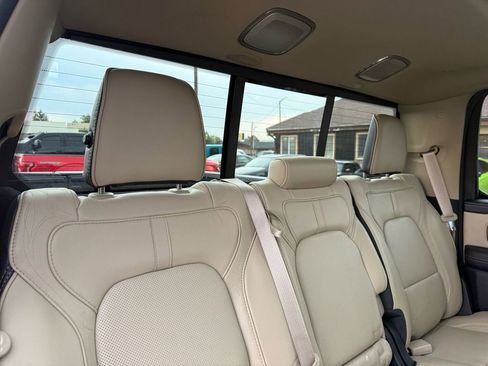 Used 2020 RAM 1500 Limited image 26