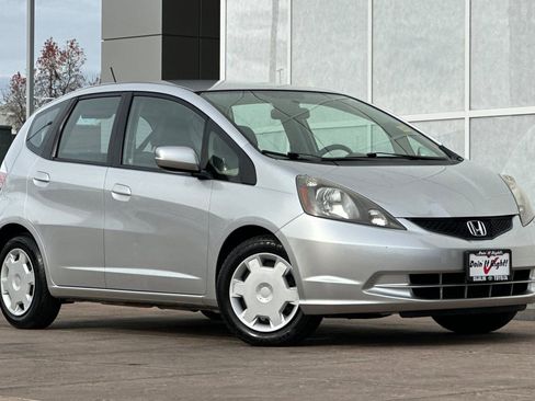 Used 2012 Honda Fit image 2