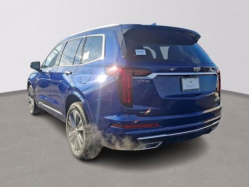Certified 2025 Cadillac XT6 Premium Luxury w/ Technology Package image 3