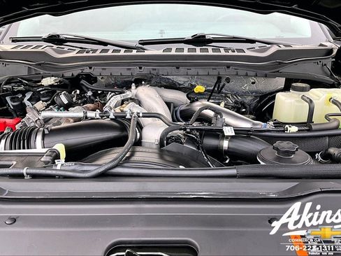 Used 2023 Ford F250 Lariat w/ Chrome Package image 21