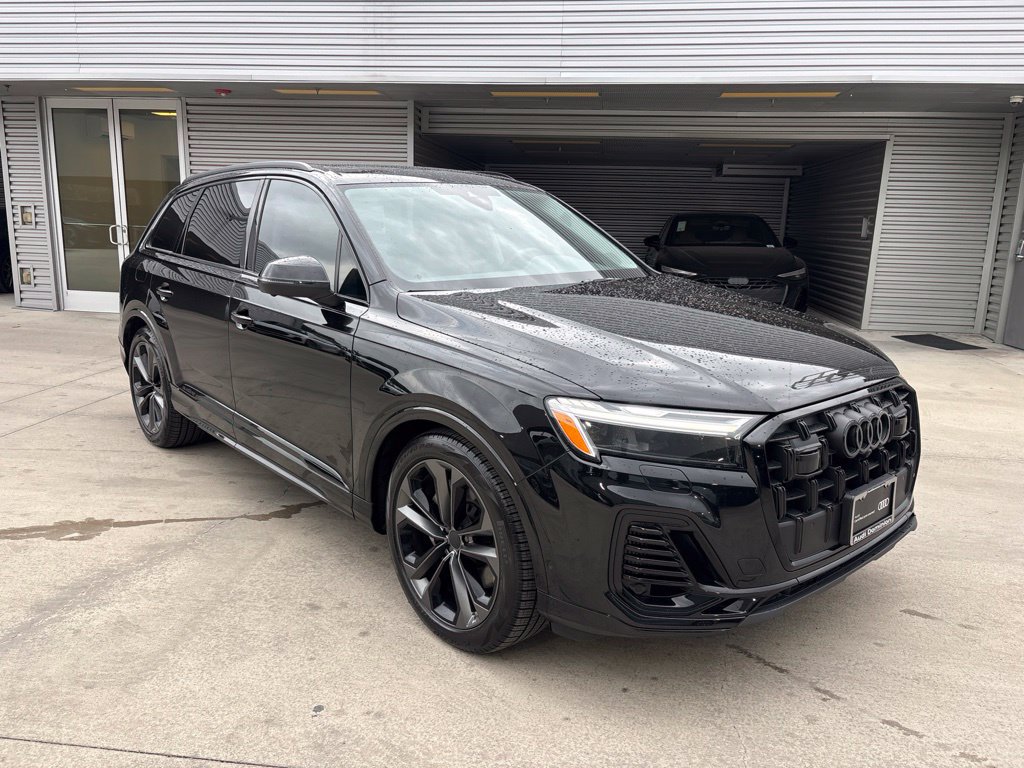 Used 2026 Audi Q7 3.0T Premium Plus AWD/4WD image 3
