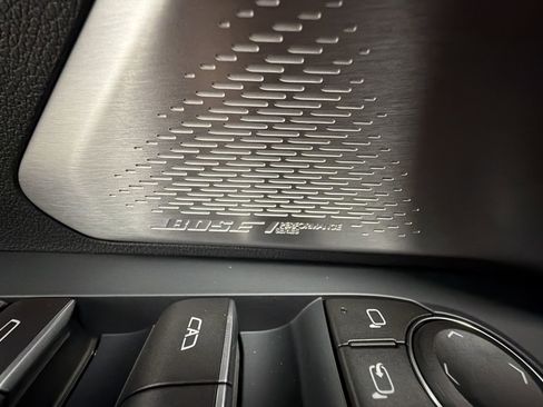 New 2026 GMC Acadia Denali Ultimate w/ LPO, Floor Liner Package image 23