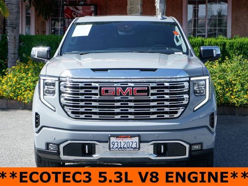 Used 2024 GMC Sierra 1500 Denali w/ Denali Reserve Package AWD/4WD image 3