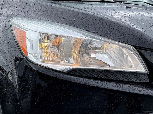 Used 2016 Ford Escape Titanium image 31