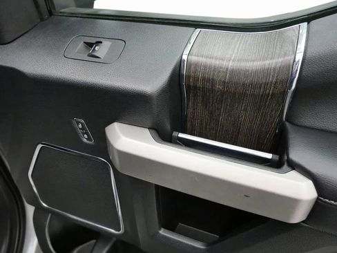 Used 2021 Ford F350 Lariat w/ Lariat Value Package image 15