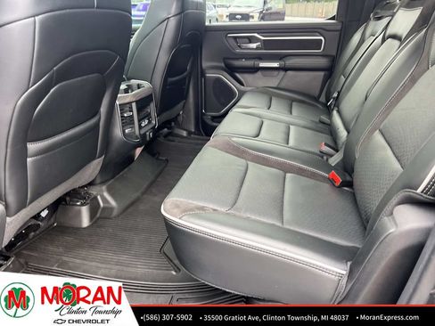 Used 2025 RAM 1500 Laramie AWD/4WD image 14