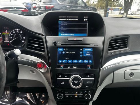 Used 2019 Acura ILX w/ Premium Package image 19