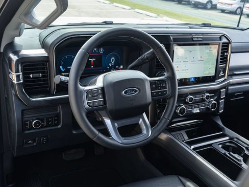 New 2026 Ford F250 Lariat w/ Black Appearance Package AWD/4WD image 18