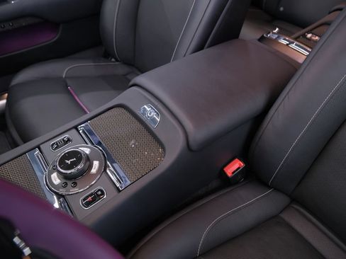 Used 2020 Rolls-Royce Wraith RWD image 16