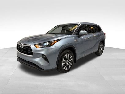 Used 2022 Toyota Highlander XLE