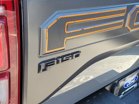 Used 2018 Ford F150 Raptor w/ Equipment Group 802A Luxury AWD/4WD image 5