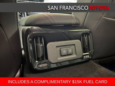 Certified 2022 Toyota Mirai XLE image 17