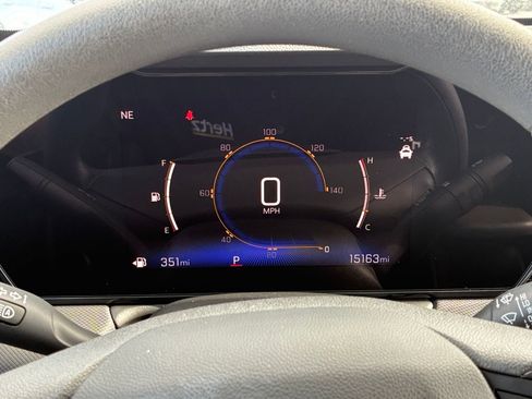 Used 2025 Chevrolet TrailBlazer LT image 38