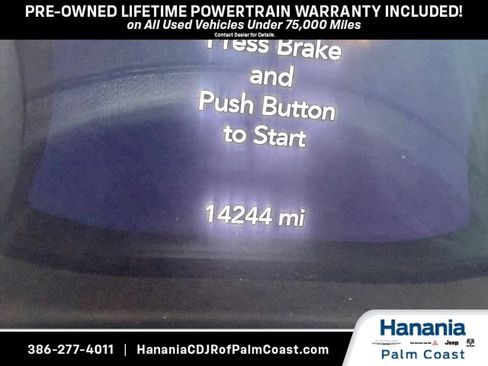 Used 2023 Jeep Wrangler Unlimited Sahara AWD/4WD image 5