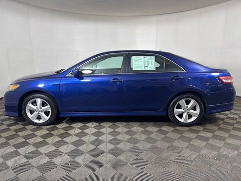 Used 2011 Toyota Camry SE w/ Fleet Convenience Pkg FWD image 7