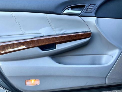 Used 2012 Honda Accord EX-L image 14