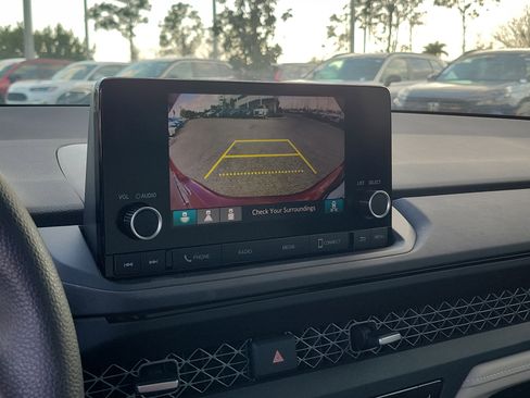 Used 2023 Honda Accord EX image 26