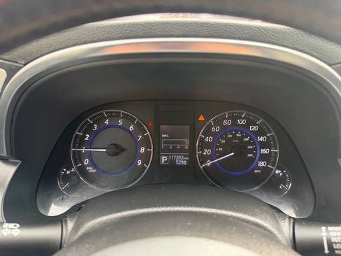 Used 2017 INFINITI QX70 3.7 image 13