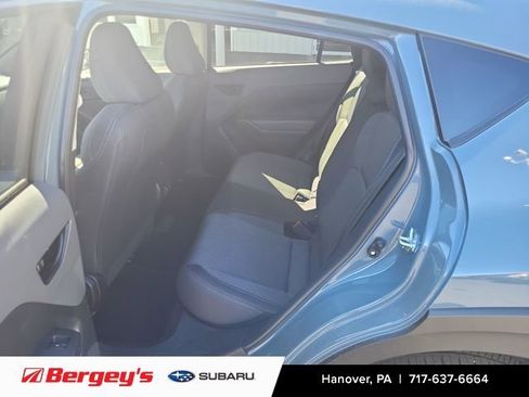 Used 2024 Subaru Crosstrek 2.0i Premium image 9