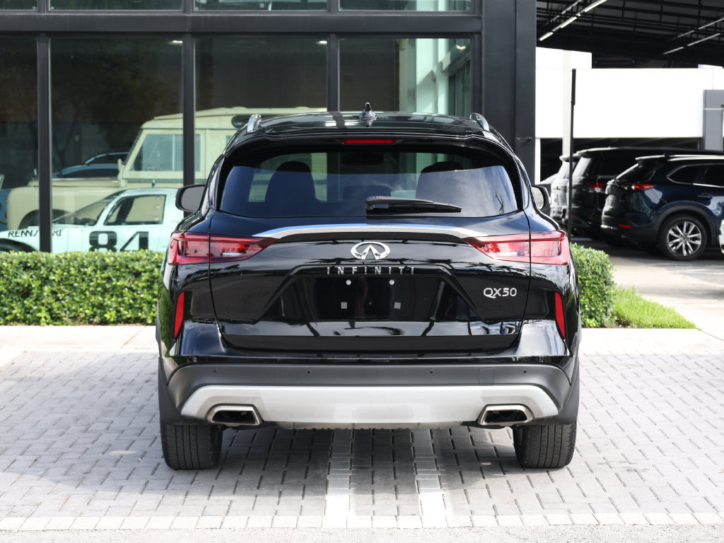 Certified 2024 INFINITI QX50 Luxe FWD image 6