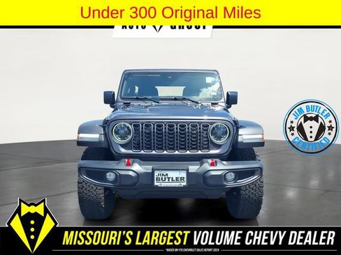 Used 2024 Jeep Wrangler Unlimited Rubicon w/ Convenience Group AWD/4WD image 24