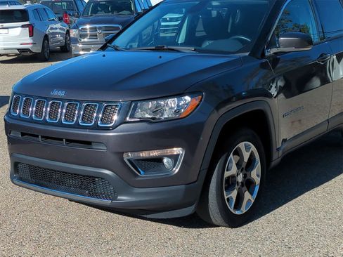 Certified 2019 Jeep Compass Limited image 11