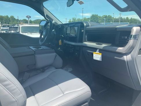 New 2026 Ford F250 XL AWD/4WD image 11