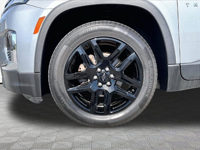 Used 2023 Chevrolet Traverse LT AWD/4WD image 7