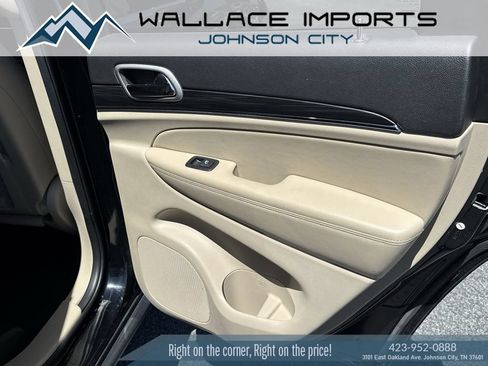 Used 2021 Jeep Grand Cherokee Limited AWD/4WD image 40