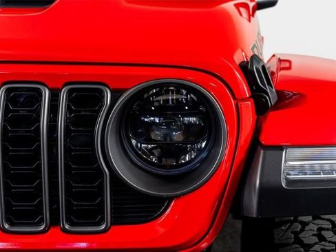 Used 2024 Jeep Wrangler Unlimited Rubicon 392 AWD/4WD image 24