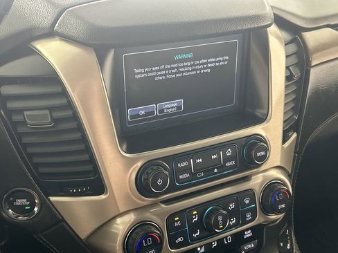 Used 2018 GMC Yukon Denali w/ Open Road Package AWD/4WD image 17