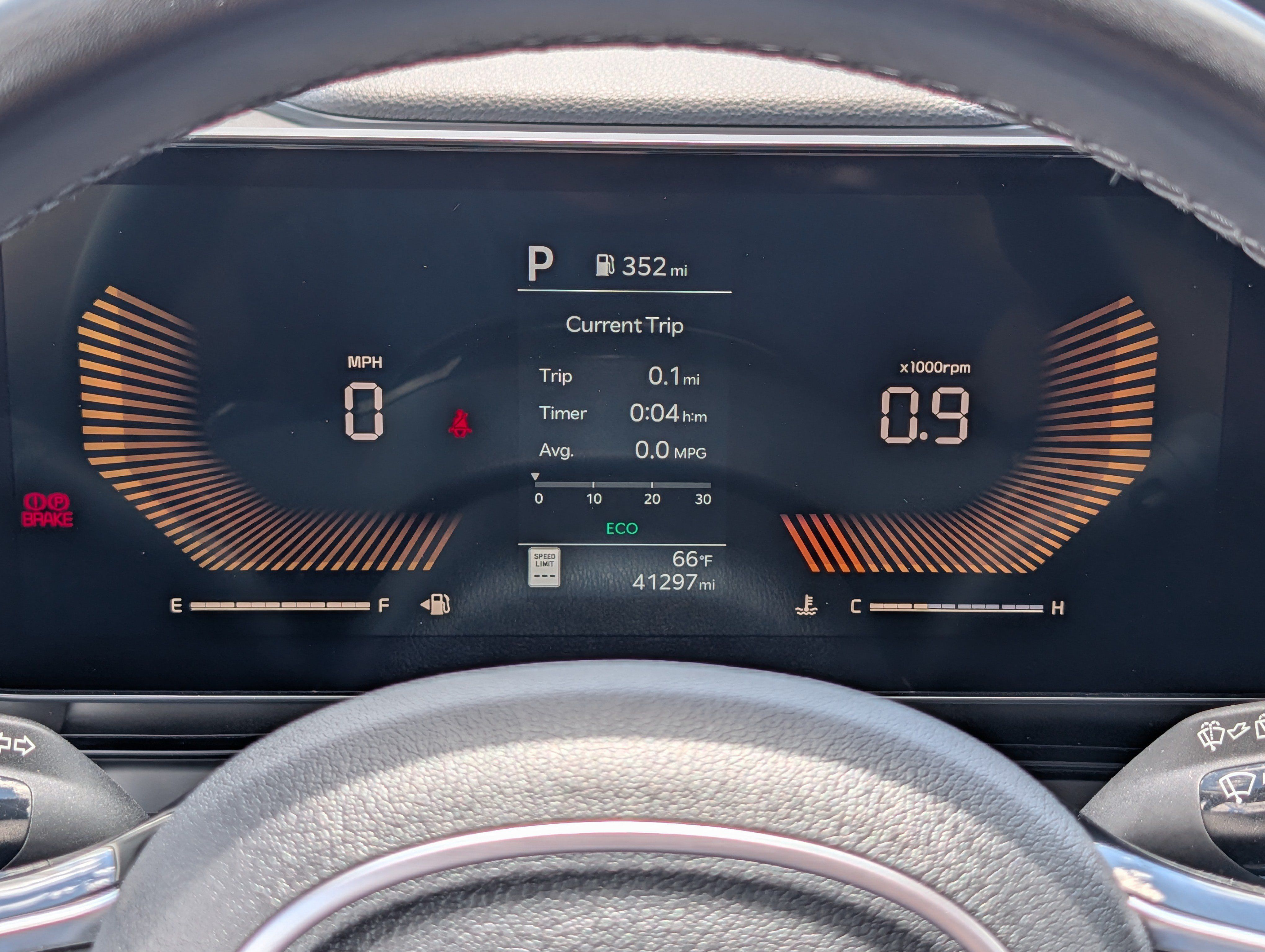 Certified 2025 Kia Carnival FWD image 21