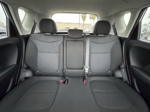 Used 2014 Kia Soul + image 30
