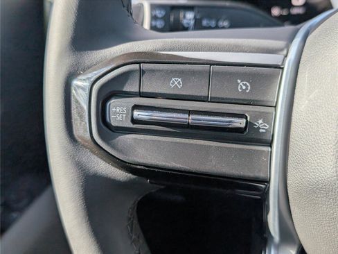 New 2026 Chevrolet Colorado ZR2 image 18