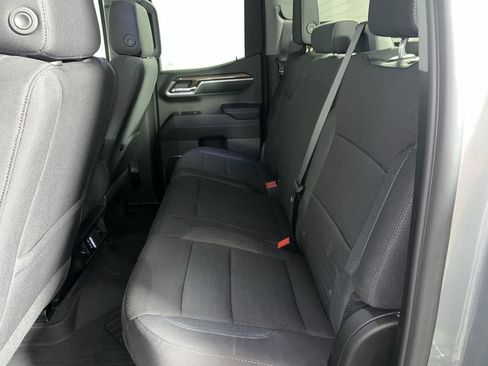 Used 2024 Chevrolet Silverado 1500 LT AWD/4WD image 27