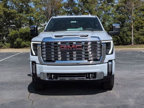 New 2026 GMC Sierra 2500 Denali w/ Denali Reserve Package image 8