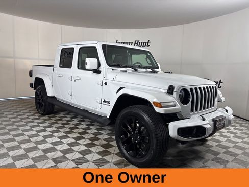 Used 2021 Jeep Gladiator Overland image 5