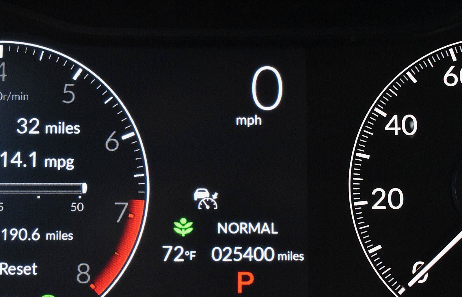 Used 2025 Honda Odyssey Elite image 8