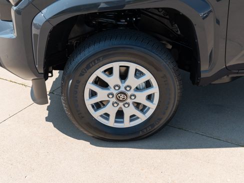 New 2026 Toyota Tacoma SR5 AWD/4WD image 5