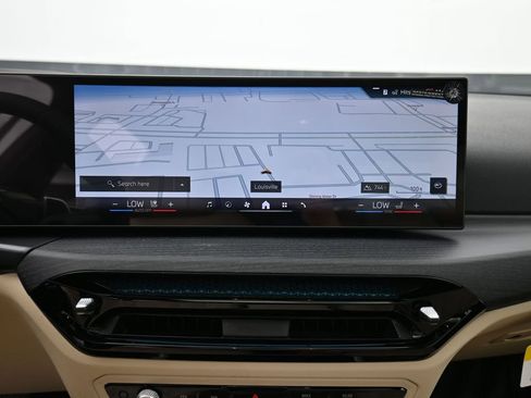 New 2026 BMW 330i xDrive Sedan w/ Premium Package AWD/4WD image 14