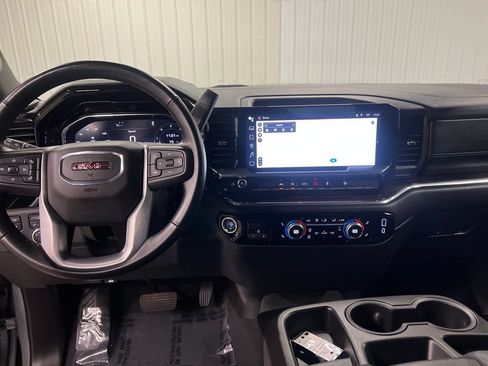 Certified 2024 GMC Sierra 1500 Elevation w/ X31 Off-Road Package AWD/4WD image 17
