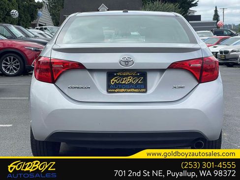 Used 2018 Toyota Corolla XSE w/ Carpet Mat Package (TMS) FWD image 5