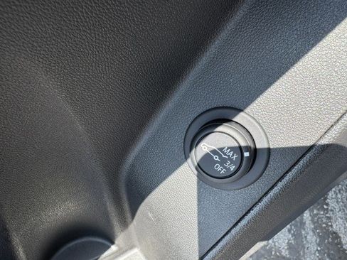 Certified 2022 Chevrolet Equinox LT image 34