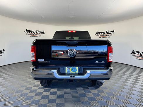 Used 2024 RAM 2500 Big Horn w/ Bed Utility Group image 8