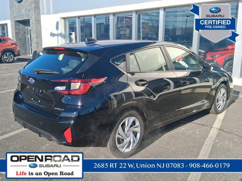 Certified 2025 Subaru Impreza 2.0i image 8