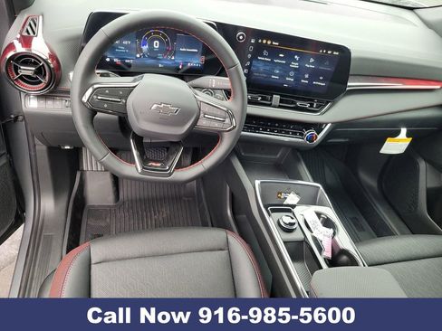 New 2026 Chevrolet Equinox RS w/ LPO, Floor Liner Package image 24